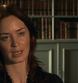 Filename=045.jpg
Filesize=135KiB
Dimensions=1024x576
Date added=Jul 13, 2009 045.jpg